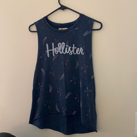Hollister Tops - Hollister muscle shirt XS